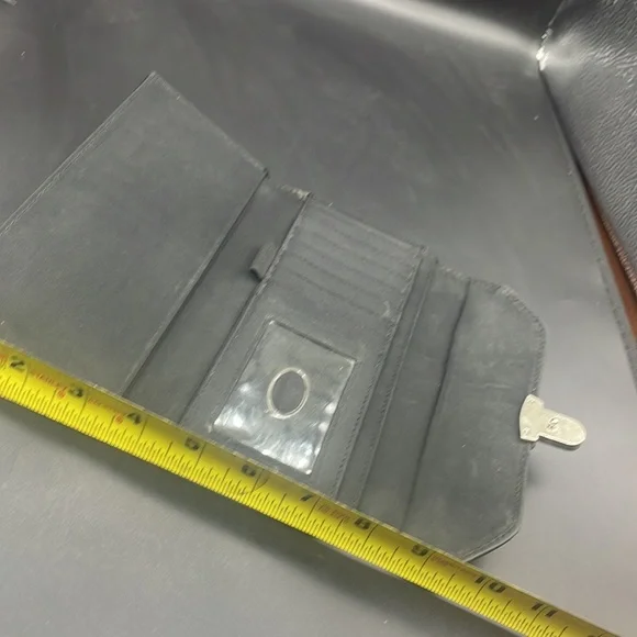 Liz Claiborne Wallet Black Long Nice - Picture 9 of 9